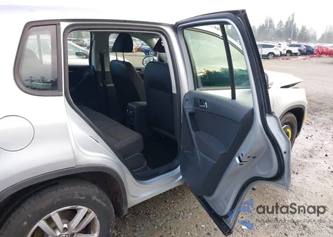 2012 Volkswagen Tiguan S from USA, damaged, VIN WVGBV7AX4CW591008